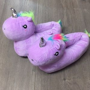 NWOT Modlines Purple Unicorn House Slippers